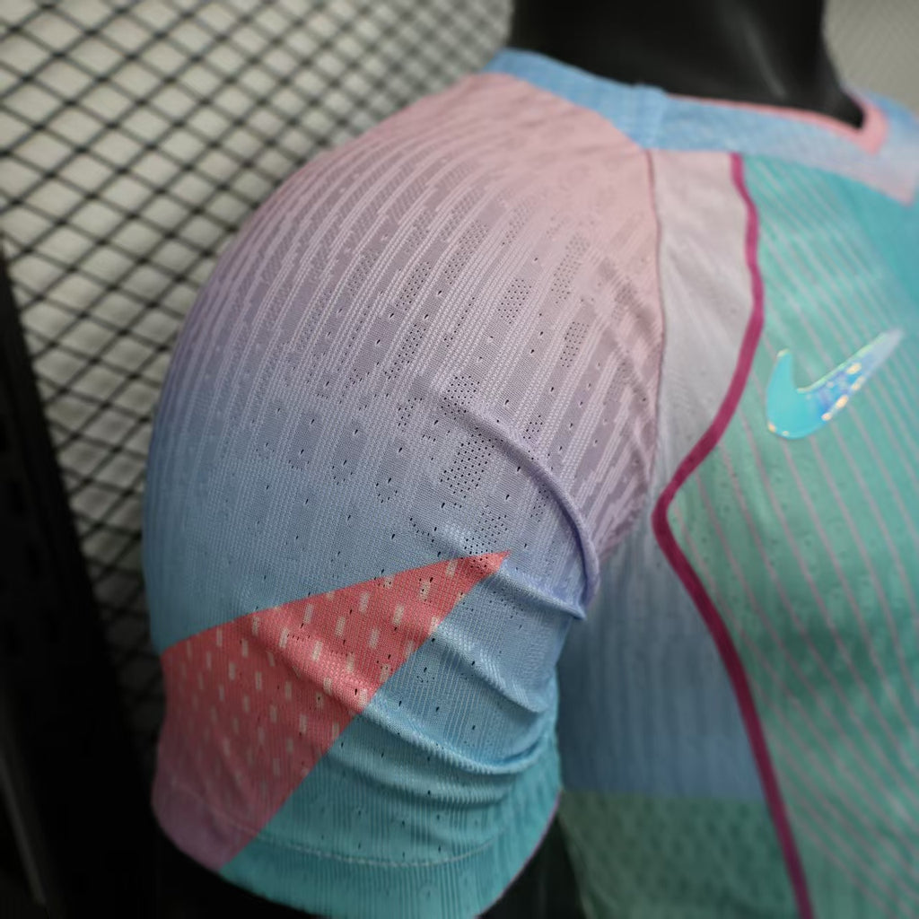 ברצלונה 25-26