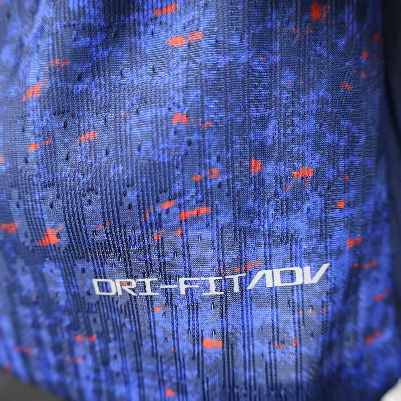 צרפת בית 25/26