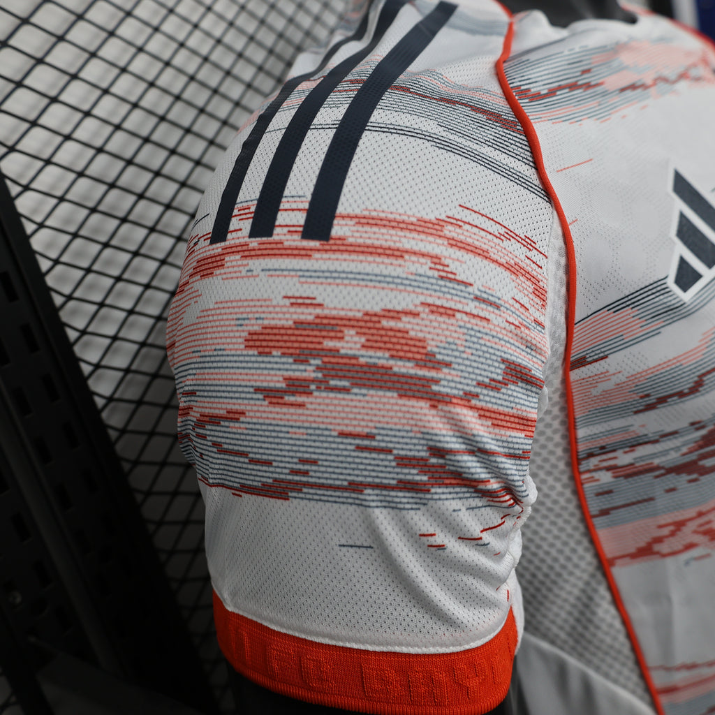 באיירן מינכן חוץ 25/26