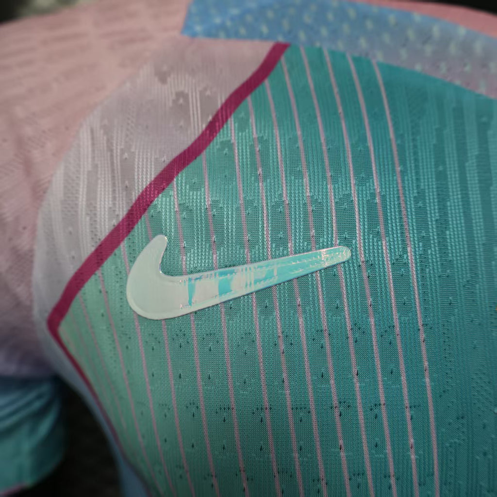 ברצלונה 25-26