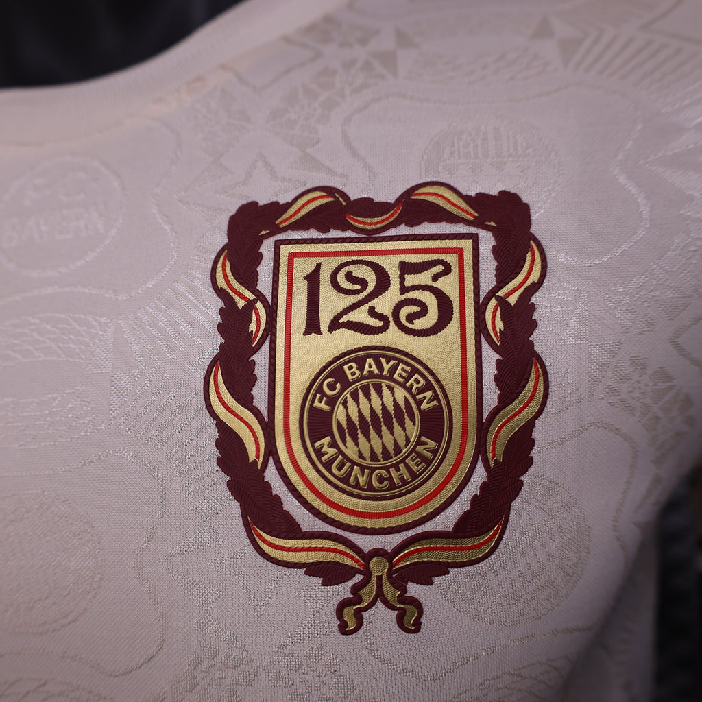 באיירן מינכן  ספיישל 125 שנה  למועדון
