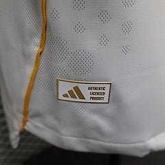 ריאל מדריד בית 25/26